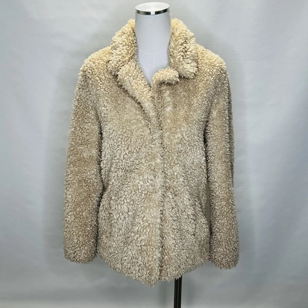 Abercrombie and Fitch kids teddy bear Sherpa size 13/14 cozy Tan Jacket coat
